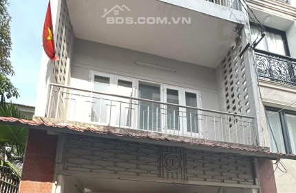 Bán Nhà Hẻm Xe Hơi Lê Văn Sỹ Quận 3 Có Gara Ô Tô, 61m2 (4.5 x 13.5)